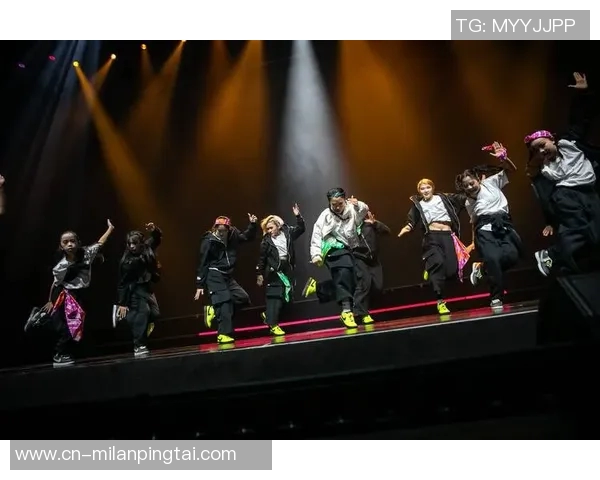 实时新闻深圳街舞队荣登全国街舞比赛经验排行榜第十名的背后故事与启示